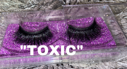 Toxic Lashes