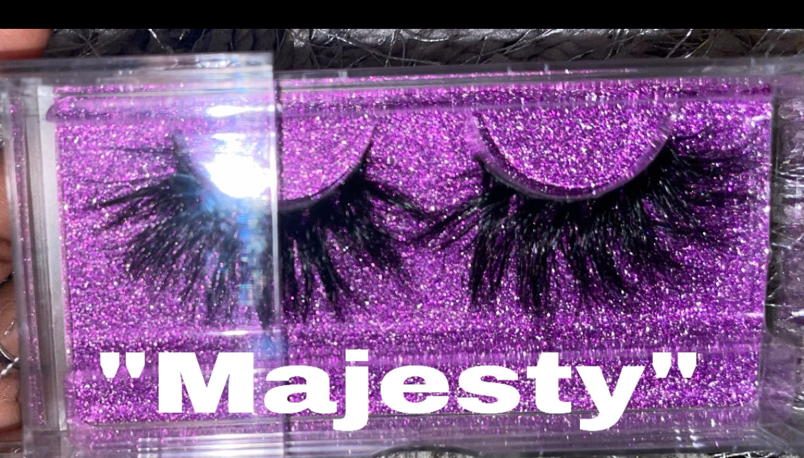 Majesty Lashes